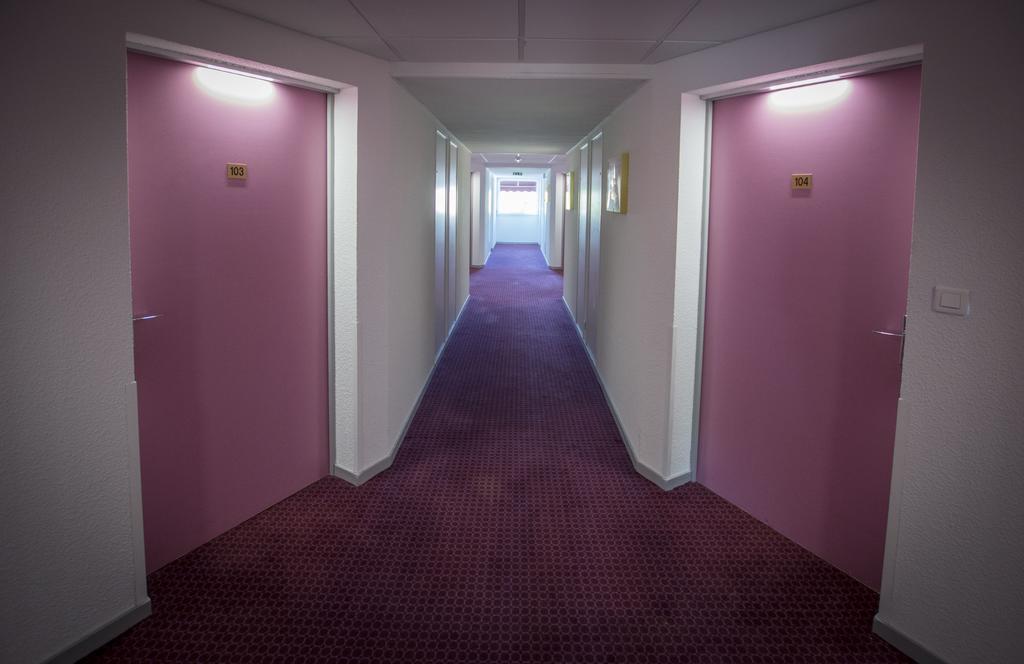 ホテル オテル デ セパージュ アルボワ エクステリア 写真